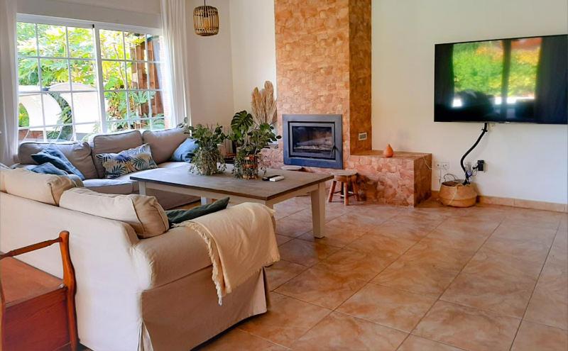 Maison d'hôtes Lia Y El Pinar à Olías del Rey Extérieur photo